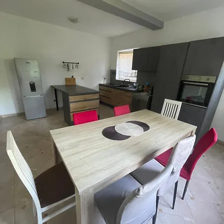 Donna Apartament